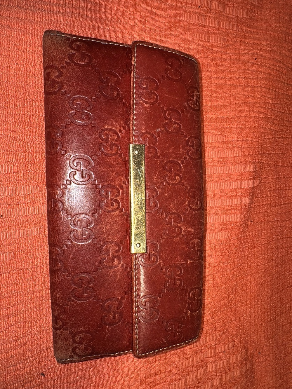 Gucci Red Embossed Leather Continental Wallet with Gold Plate